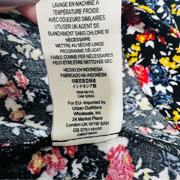 Free People Wild Flowers Bell Sleeve Henley Tunic Top Size Small - Picture 9 of 11